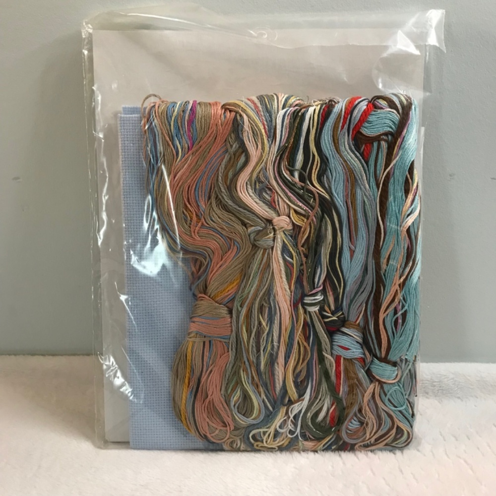 Precious Moments Vintage Noah's Ark Counted Cross Stitch Brown/Blue 24''x22" - Picture 3 of 4